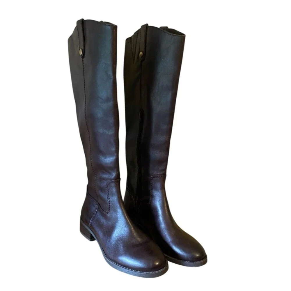 INC International Concepts Tall Dark Brown Leather Riding Boots NWOB size 5